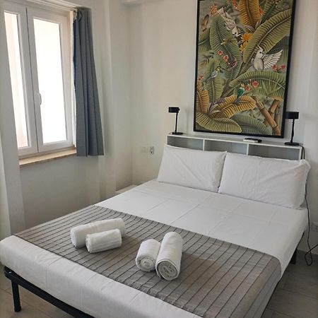 Ferienwohnung La Terrazza Sull'Appia By Hostand Rom Exterior foto